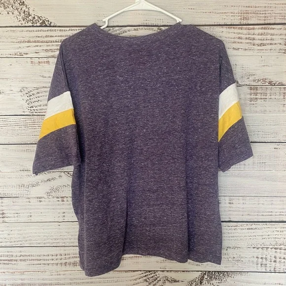 NFL Minnesota Vikings womens tee. Size M - Picture 8 of 8